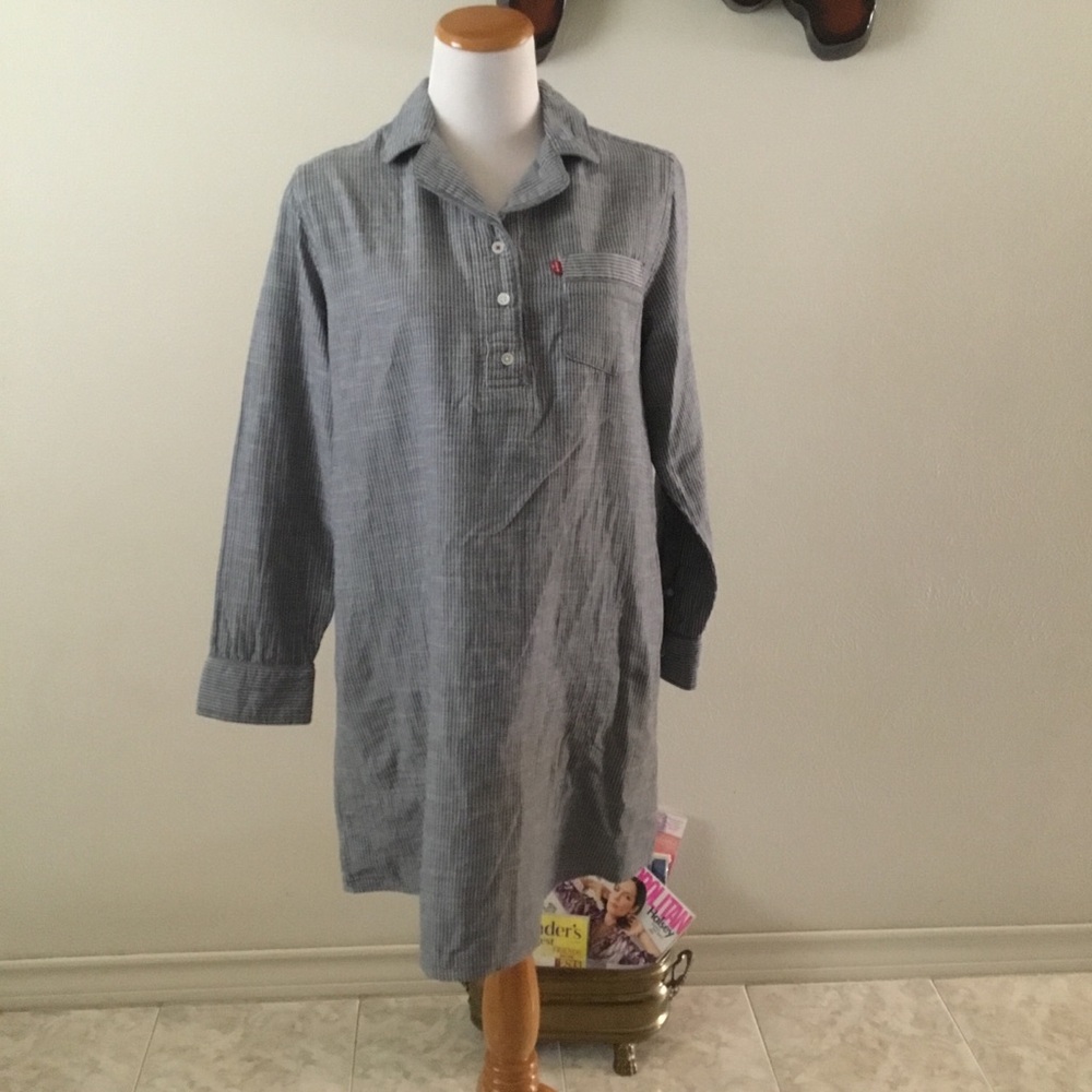HP- LEVI HIGH LOW BLUE&WHITE STRIPED LONG SLEEVE BUTTON UP COLLAR DRESS/SIZE LG